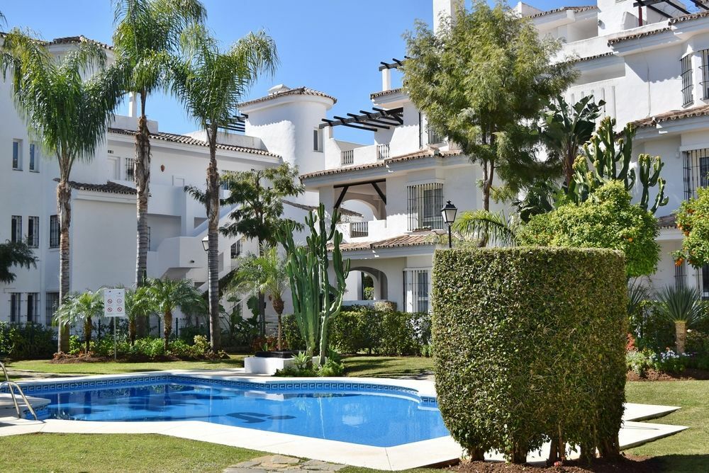 Apartamentos Y Casas Serinamar Marbella El Angel Bagian luar foto