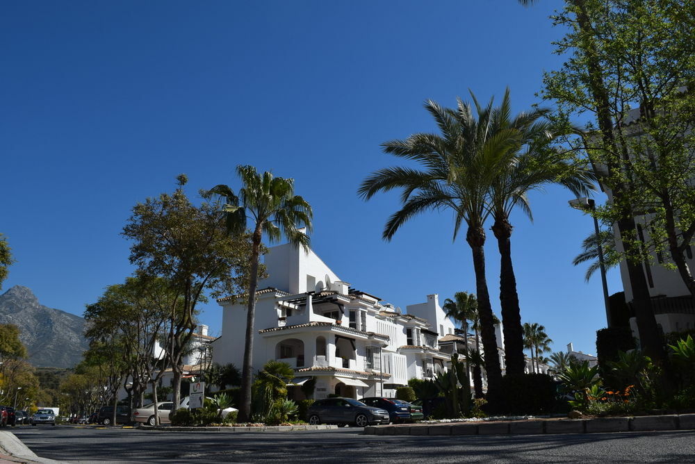 Apartamentos Y Casas Serinamar Marbella El Angel Bagian luar foto